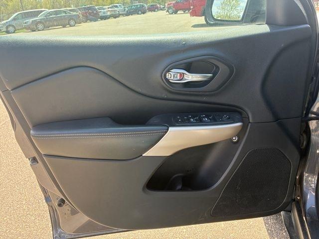 Jeep Cherokee  2018