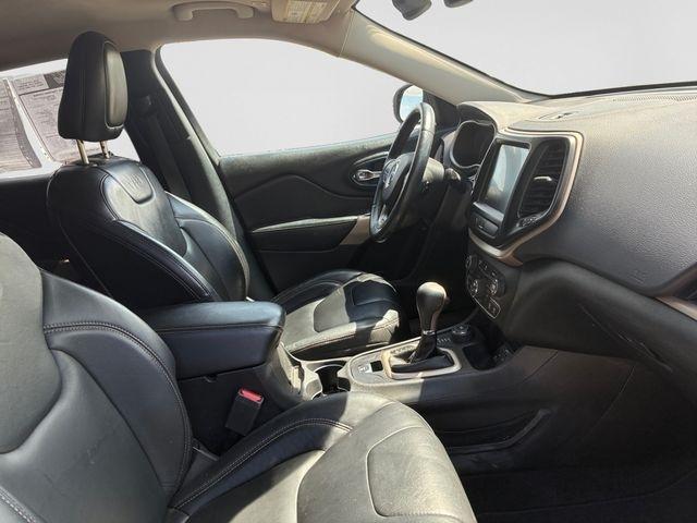 Jeep Cherokee  2018