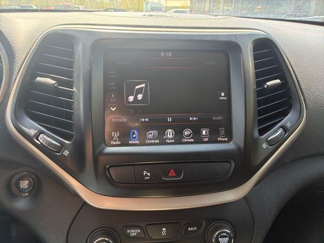 Jeep Cherokee  2018