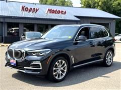 2019 BMW X5  2019 BMW X5