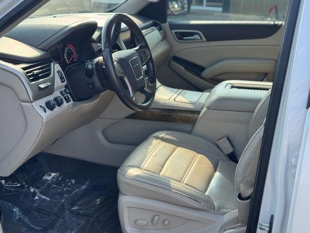 GMC Yukon Denali  2016