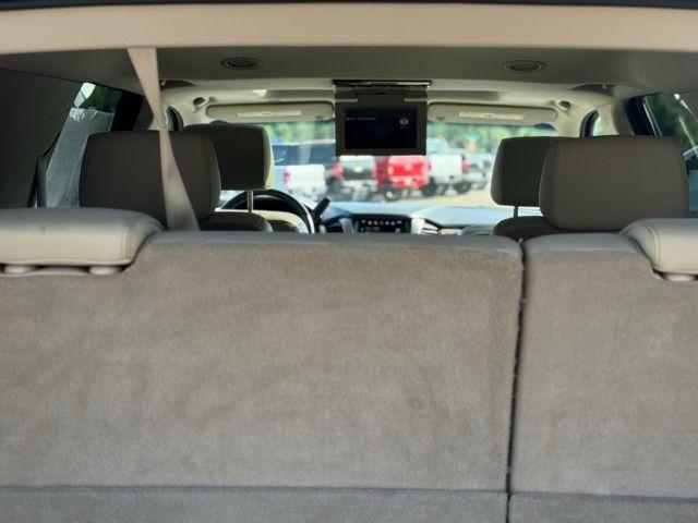 GMC Yukon Denali  2016