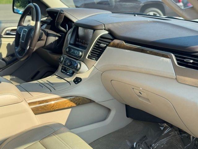 GMC Yukon Denali  2016