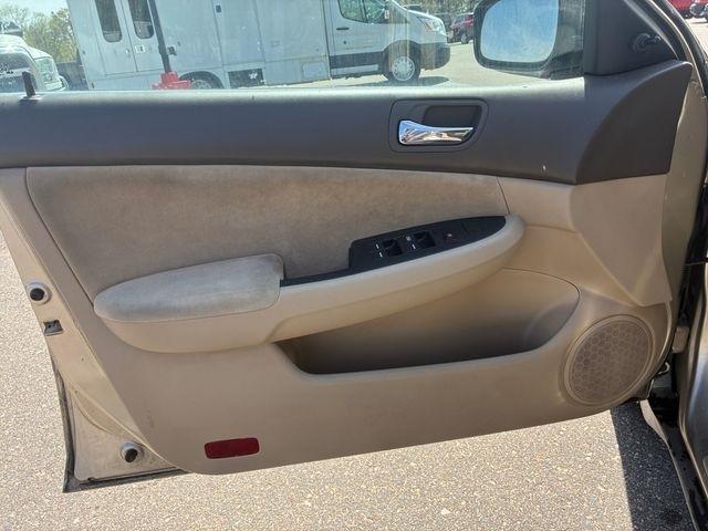Honda Accord  2005