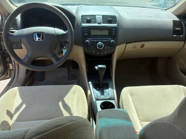 Honda Accord  2005
