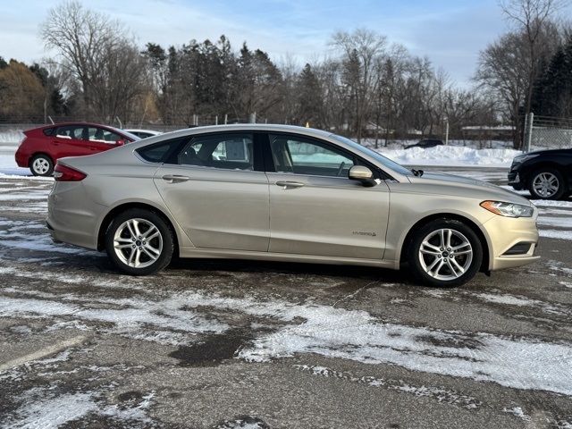 Ford Fusion Hybrid  2018