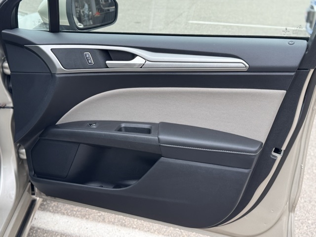 Ford Fusion Hybrid  2018