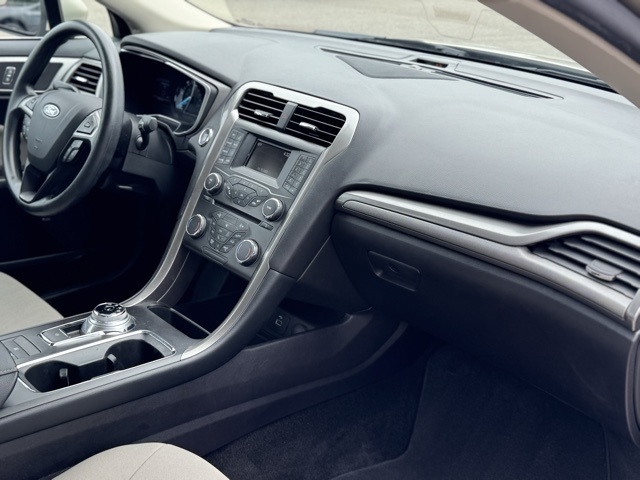 Ford Fusion Hybrid  2018