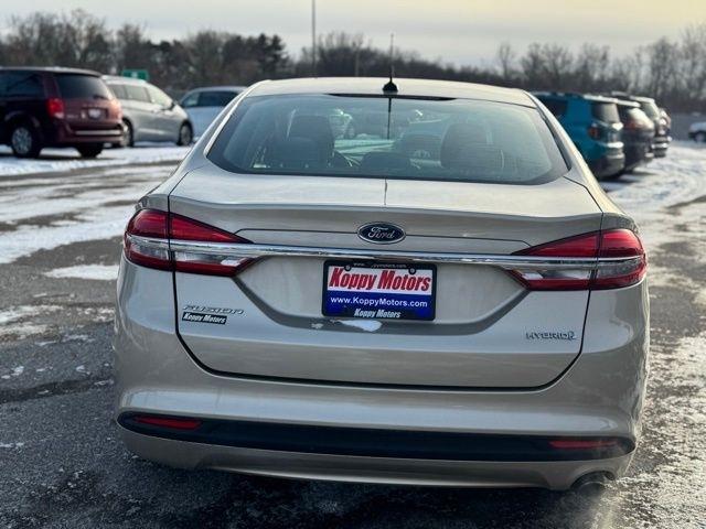 Ford Fusion Hybrid  2018