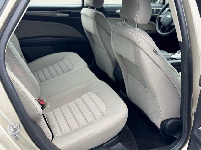 Ford Fusion Hybrid  2018