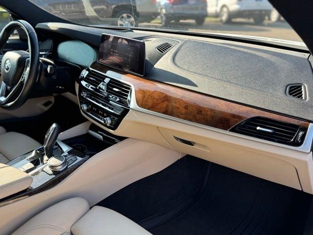 BMW 6-Series Gran Turismo  2019