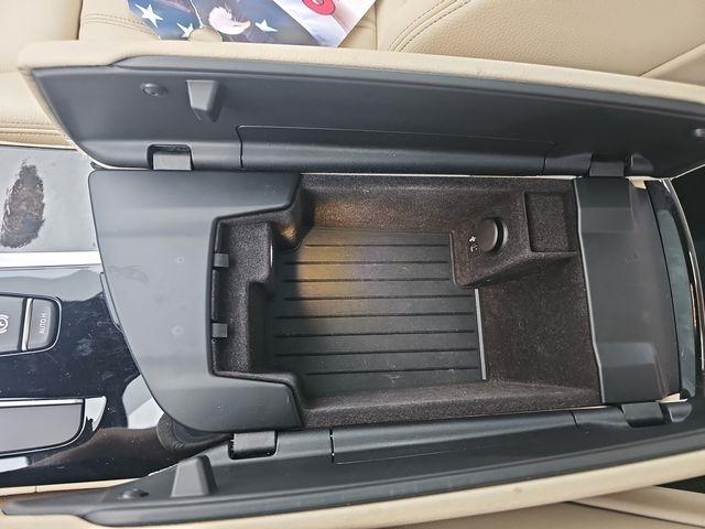 BMW 6-Series Gran Turismo  2019