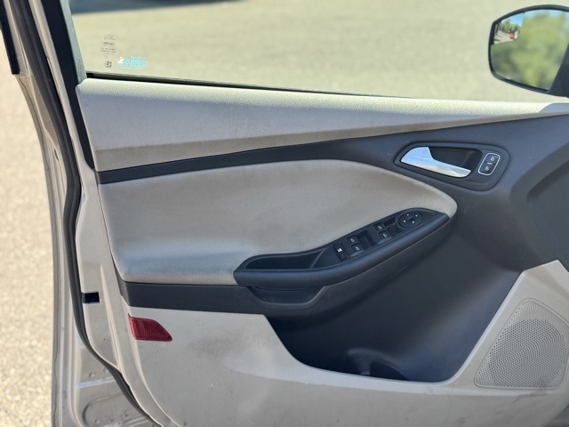 2017 Ford Focus SE photo 8