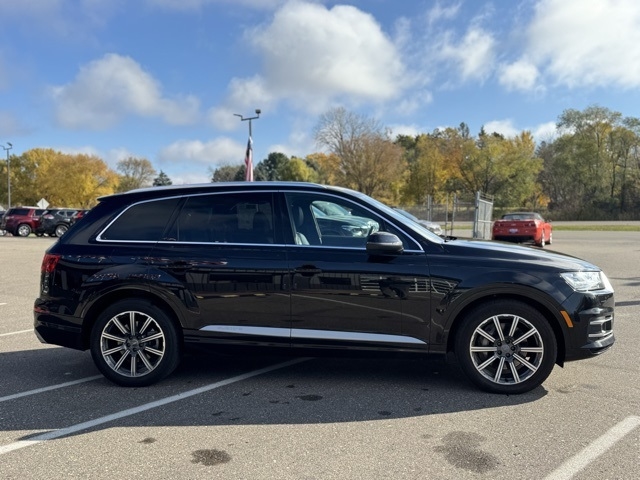 Audi Q7  2017 Audi Q7  2017
