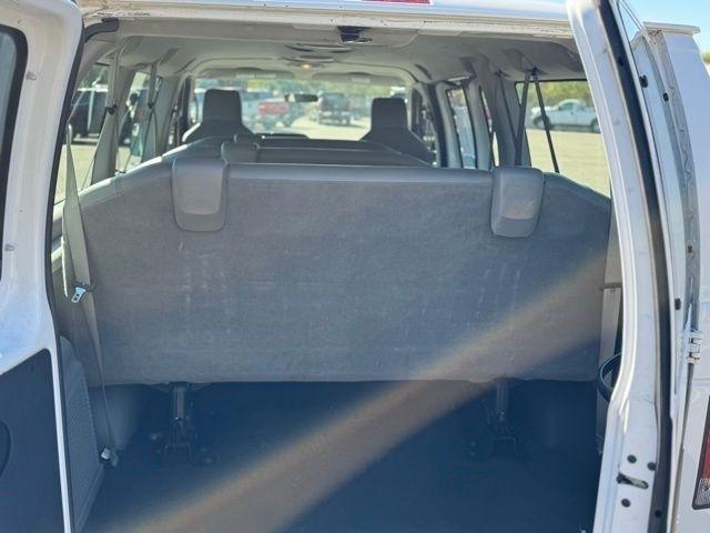 Ford Econoline  2010