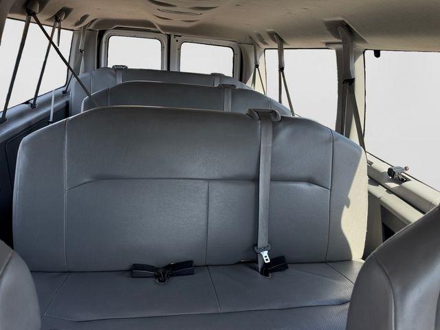 Ford Econoline  2010