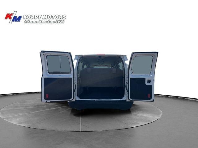 Ford Econoline  2010