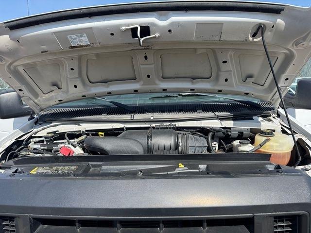 Ford Econoline  2010