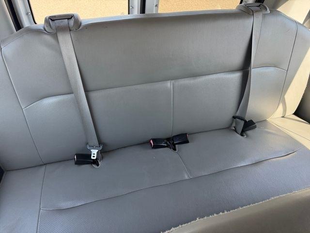 Ford Econoline  2010