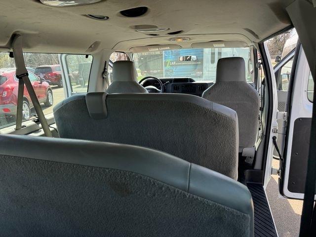 Ford Econoline  2010