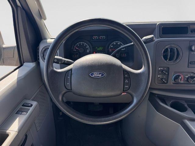 Ford Econoline  2010