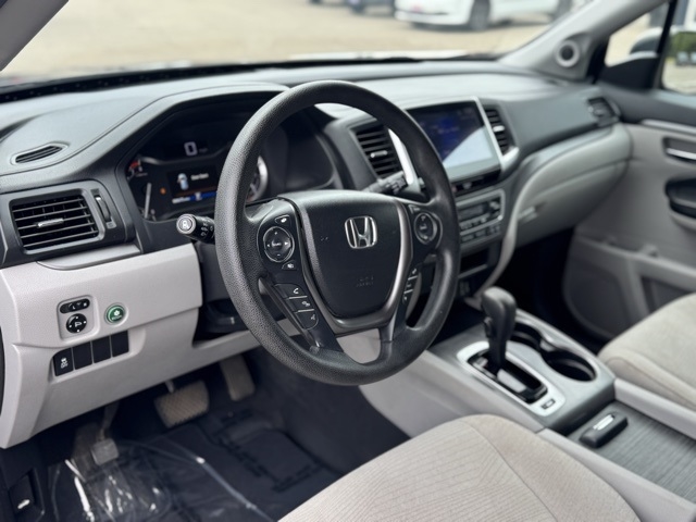 Honda Pilot  2017 Honda Pilot  2017