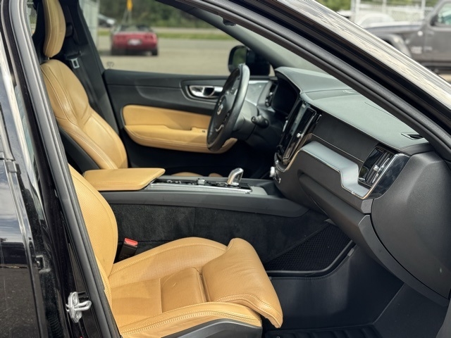 Volvo XC60  2018 Volvo XC60  2018