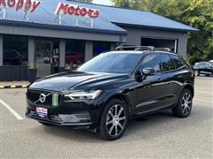2018 Volvo XC60  2018 Volvo XC60