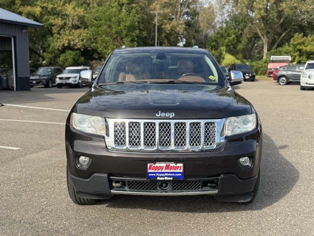 2011 Jeep Grand Cherokee Overland photo 2