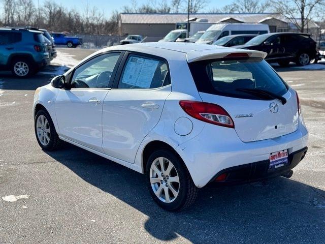 Mazda MAZDA2  2013