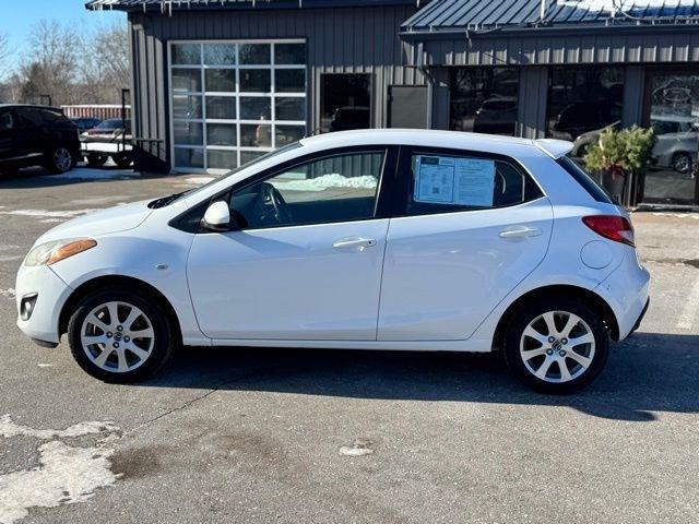 Mazda MAZDA2  2013