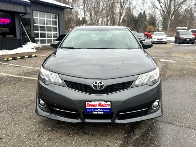 2014 Toyota Camry L's photo