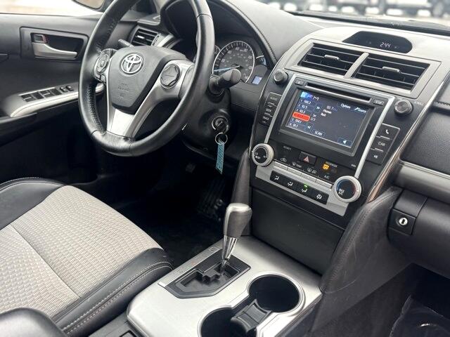 Toyota Camry  2014