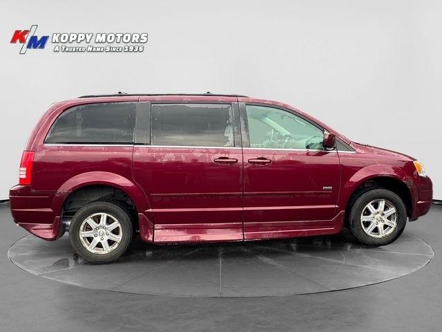 Chrysler Town & Country  2008