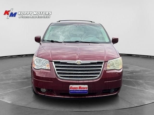 Chrysler Town & Country  2008