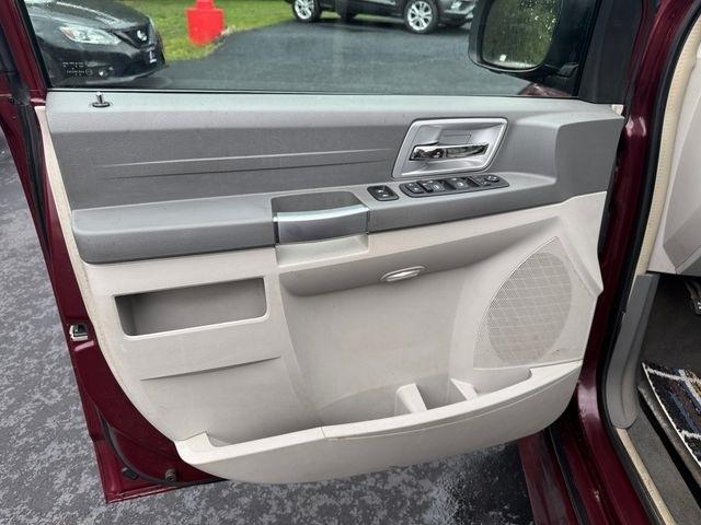 Chrysler Town & Country  2008