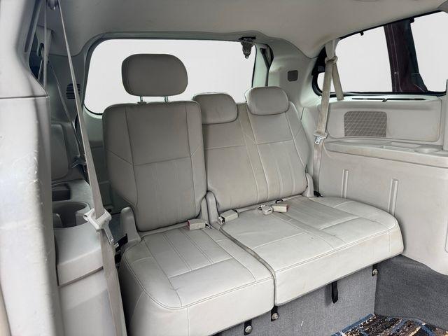 Chrysler Town & Country  2008
