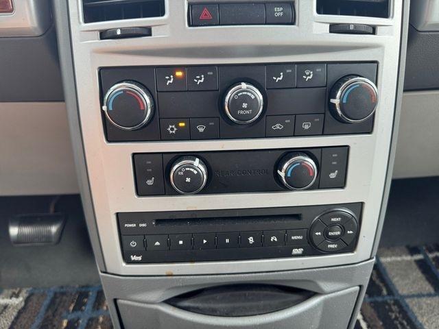 Chrysler Town & Country  2008