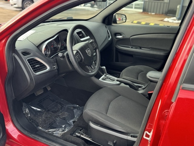 Dodge Avenger SE 2012