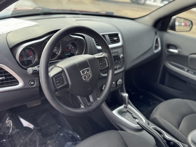 Dodge Avenger SE 2012