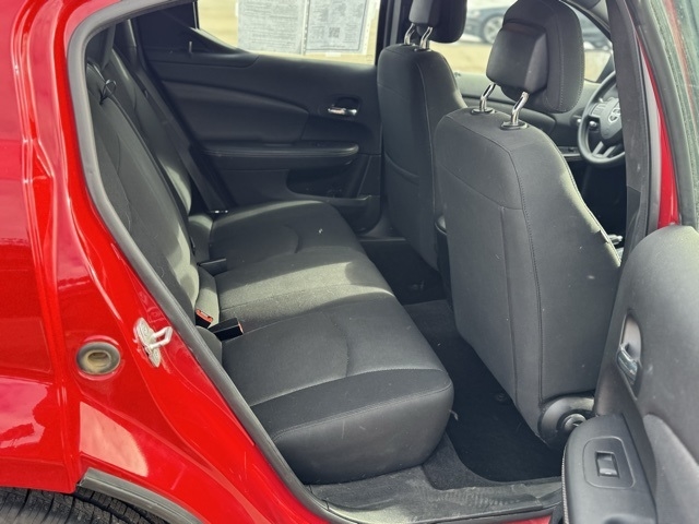 Dodge Avenger SE 2012