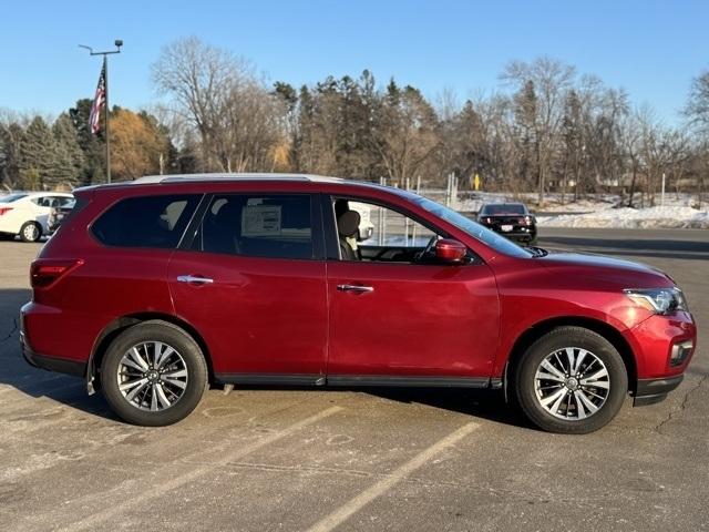 Nissan Pathfinder  2018
