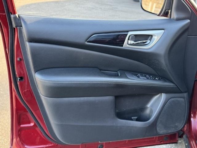 Nissan Pathfinder  2018