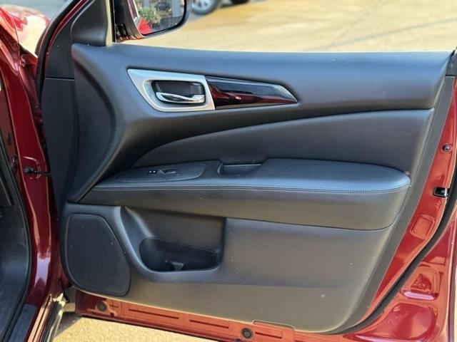 Nissan Pathfinder  2018