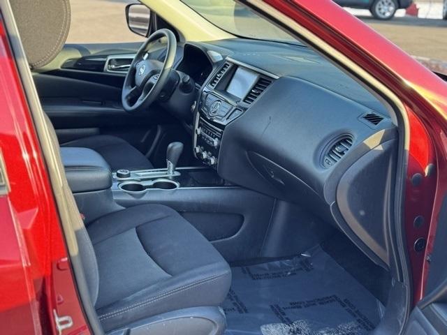 Nissan Pathfinder  2018