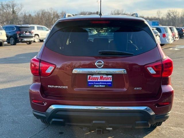 Nissan Pathfinder  2018