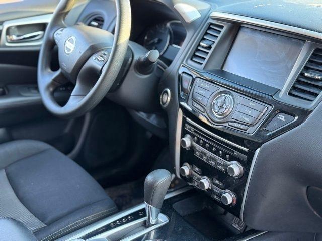 Nissan Pathfinder  2018