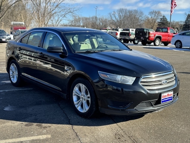 Ford Taurus  2015