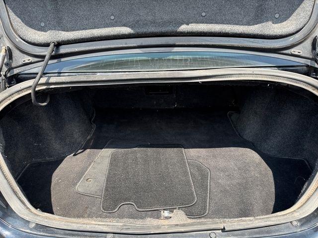 Chrysler 200  2011