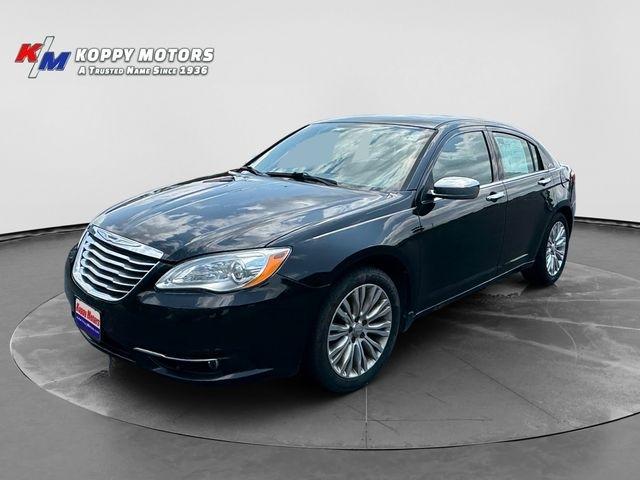 2011 Chrysler 200 Limited
